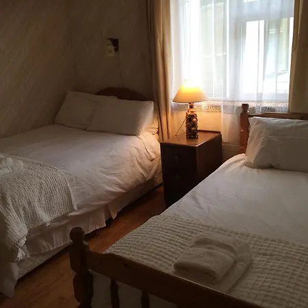 فندق مبيت وإفطار Sea View *